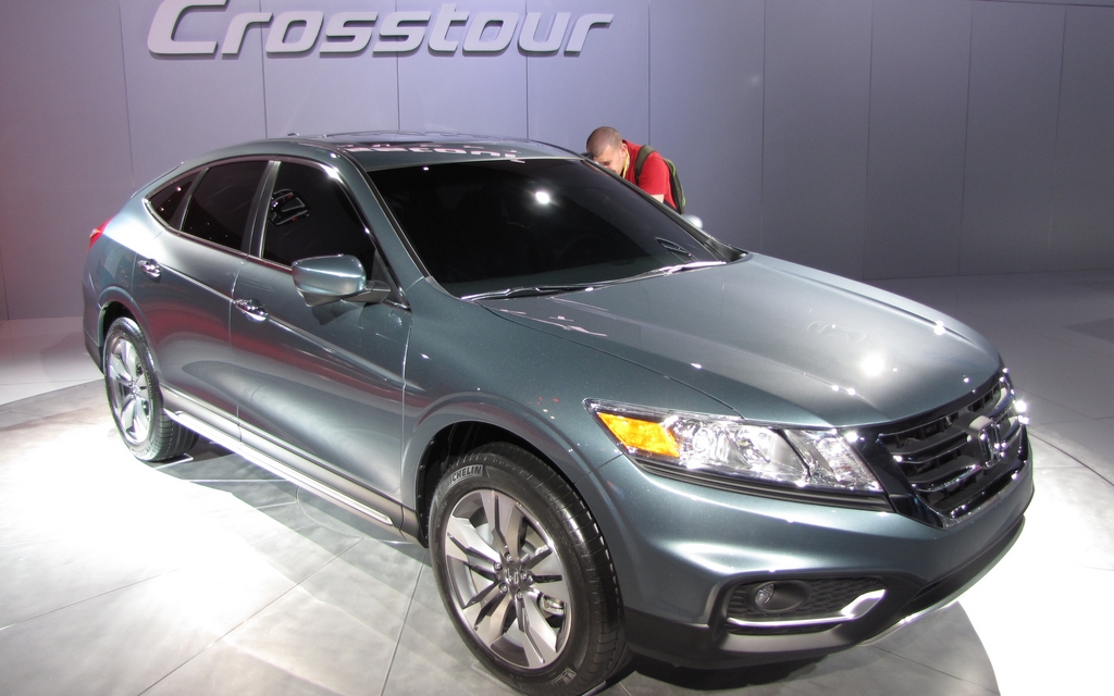 Honda Crosstour Concept