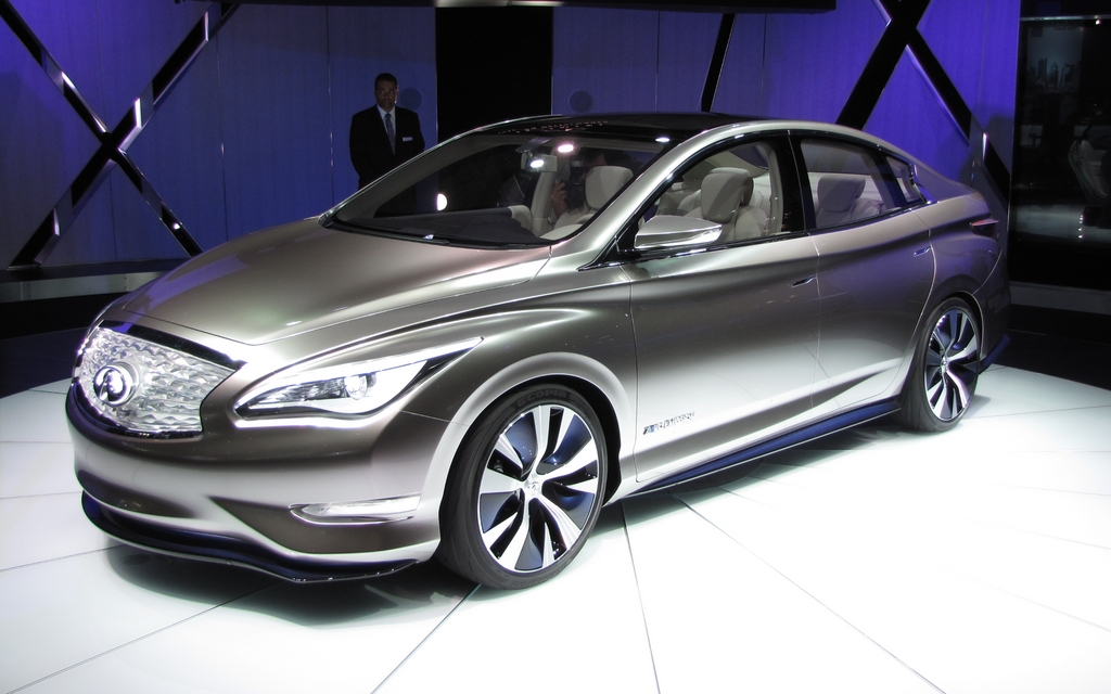 Infiniti LE Concept
