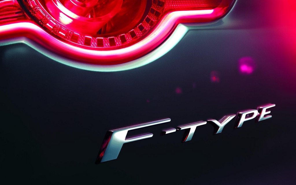 Jaguar F-Type 2013