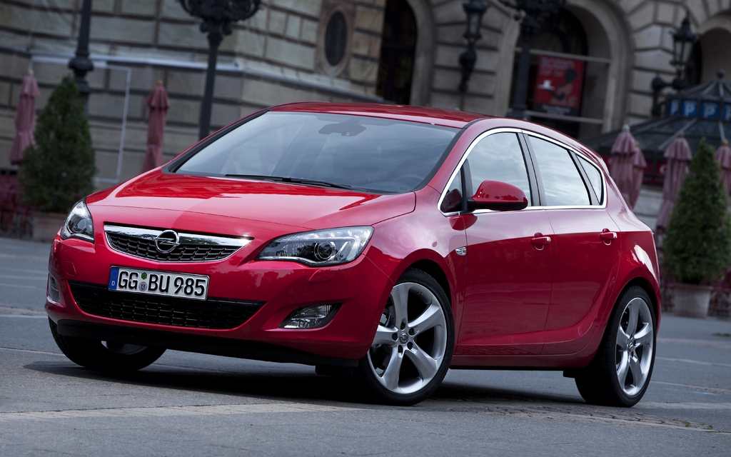 Opel Astra hatchback 5 portes