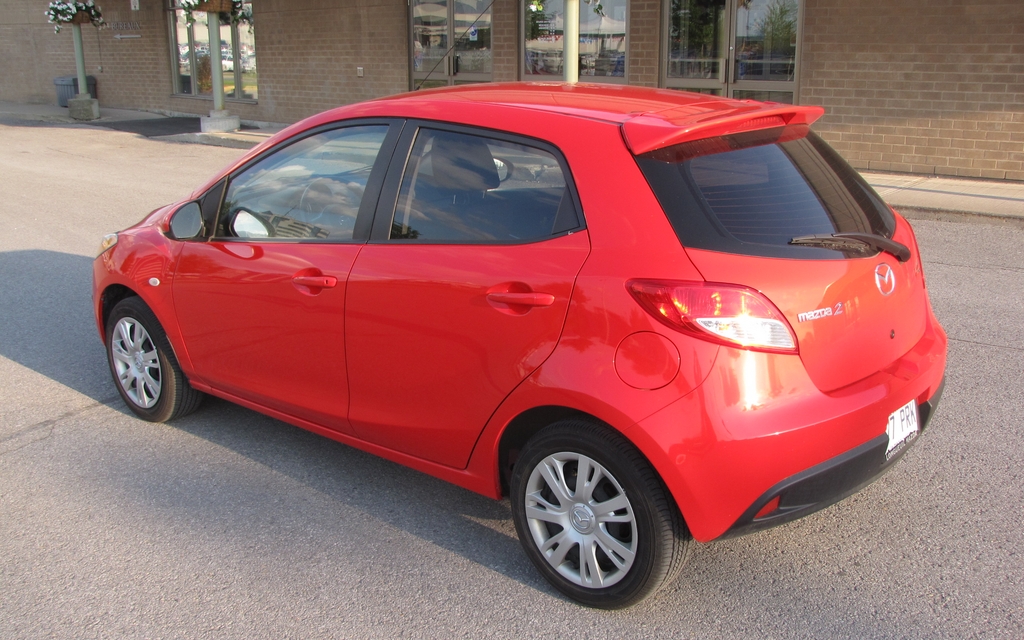 Mazda2, fidèle au style hatchback à cinq portières