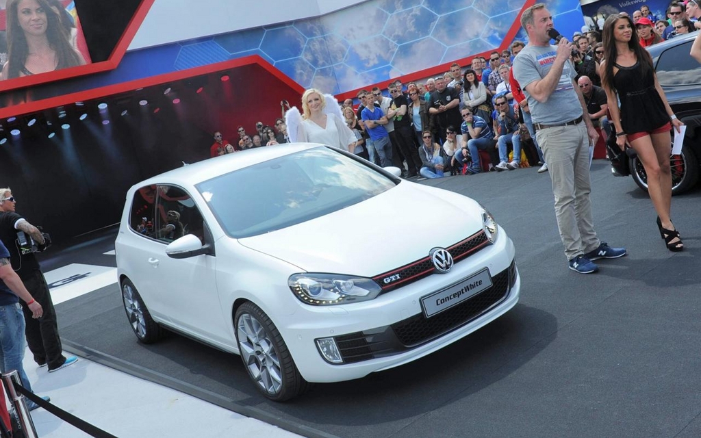 Volkswagen Golf GTI Concept White