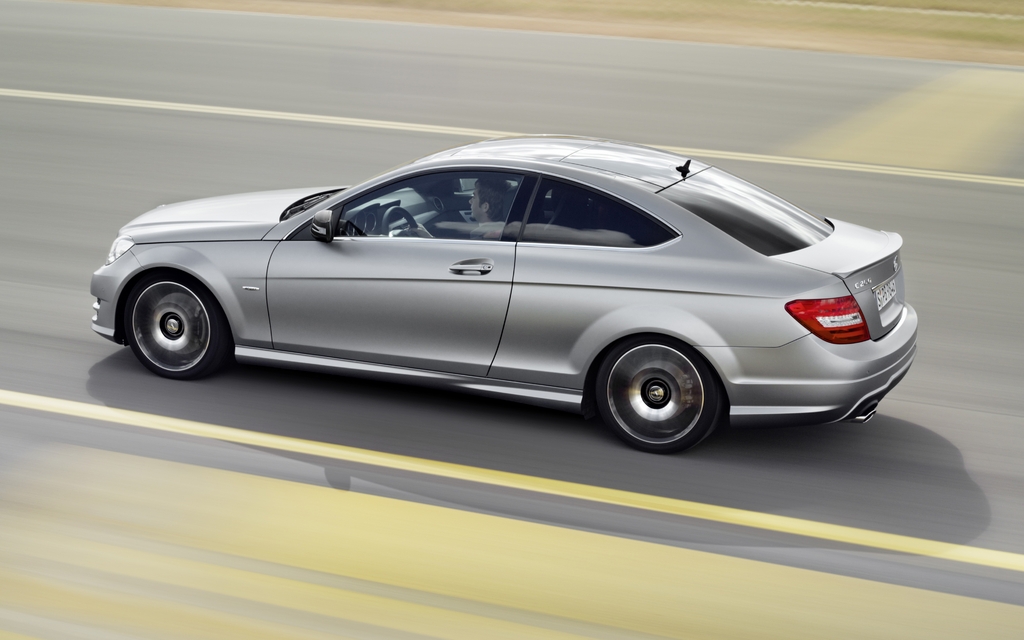 Mercedes-Benz C63 AMG