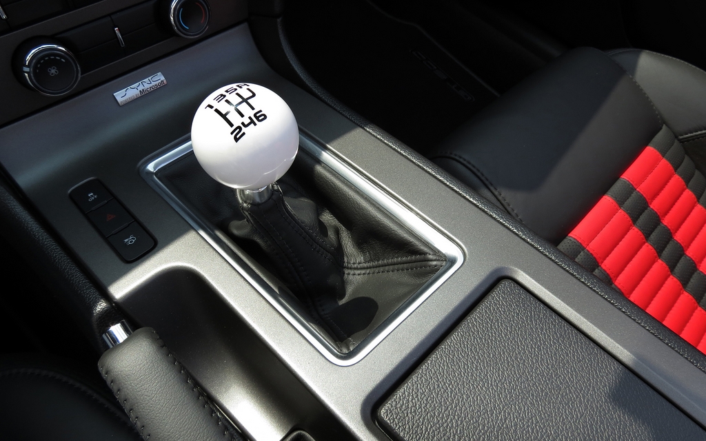 The six-speed Tremec gearbox’s classic knob