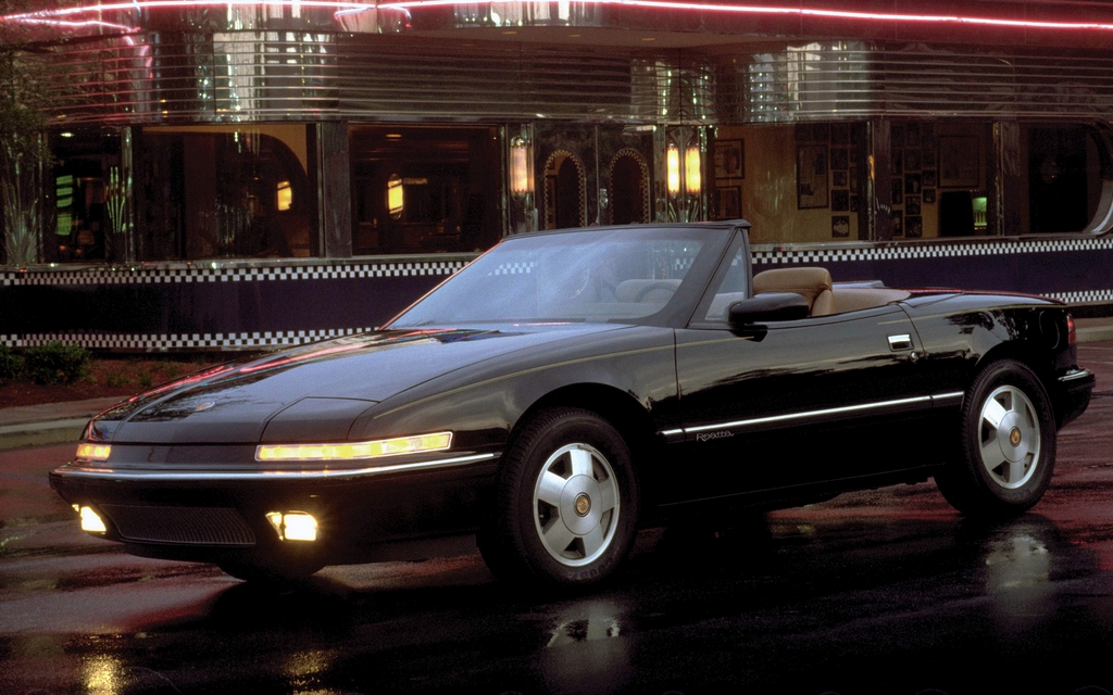 1988 Buick Reatta convertible