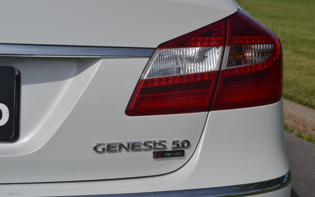 2012 Hyundai Genesis 5.0 R-Spec