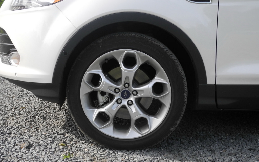 The high-end model features 19-inch tires.