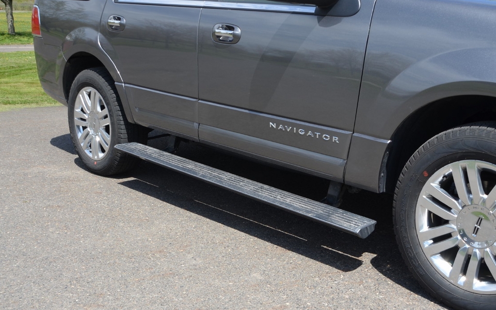 The power-deployable running boards are practical