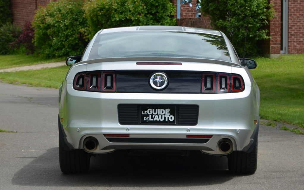 Ford Mustang V6