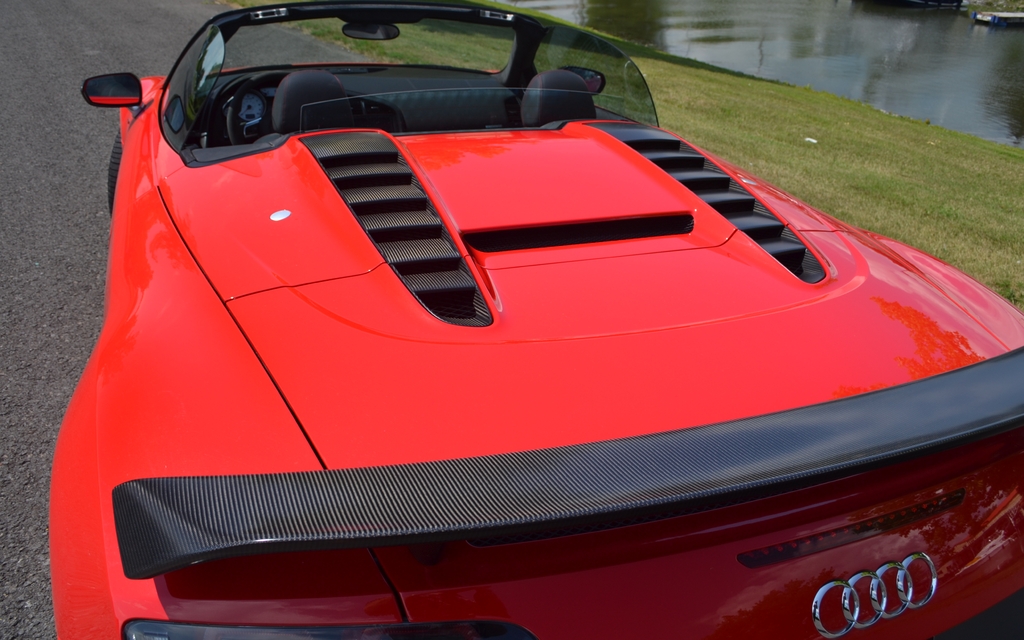 Audi R8 GT Spyder 2012