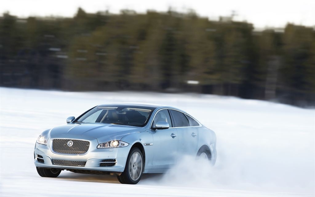 Jaguar XJ AWD