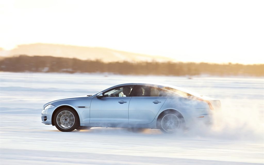 Jaguar XJ AWD
