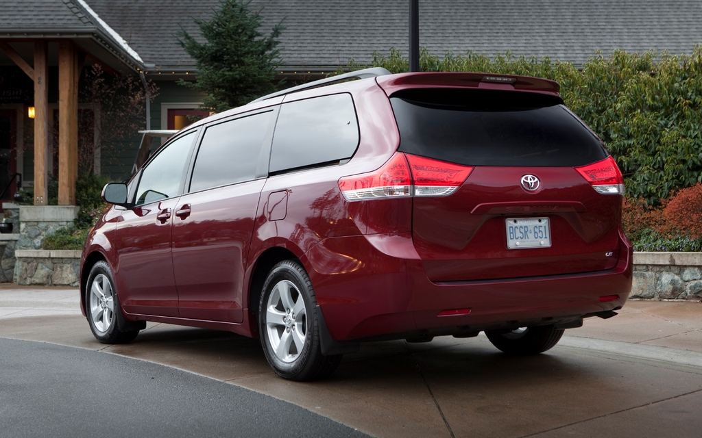 Toyota Sienna 2013