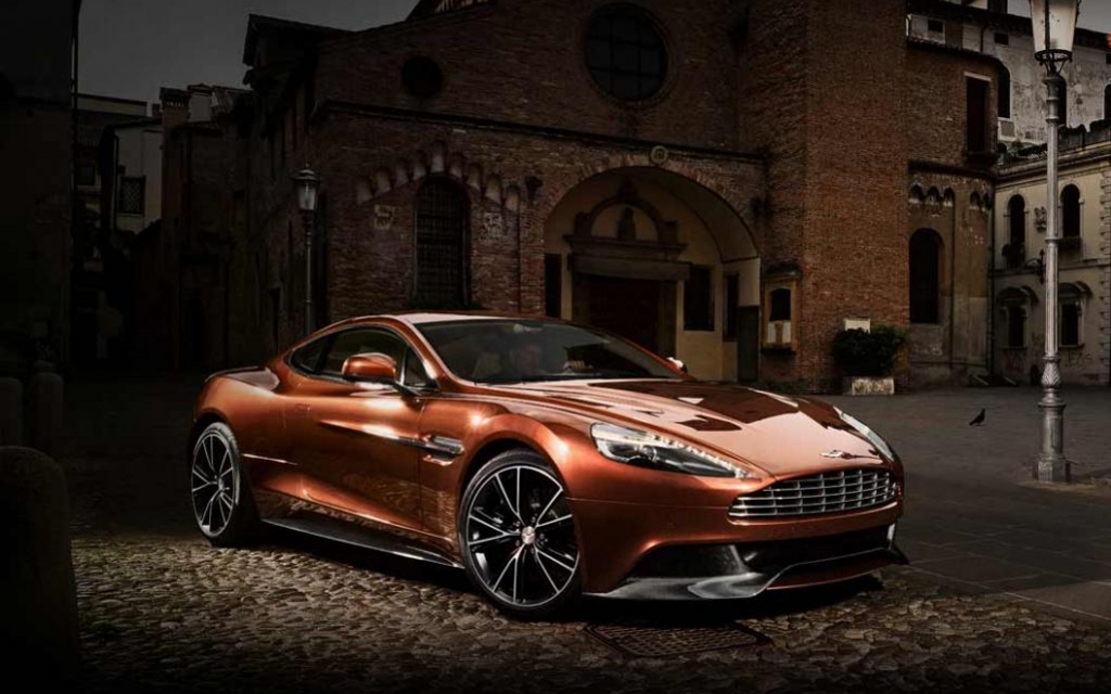 Aston Martin Vanquish 2013