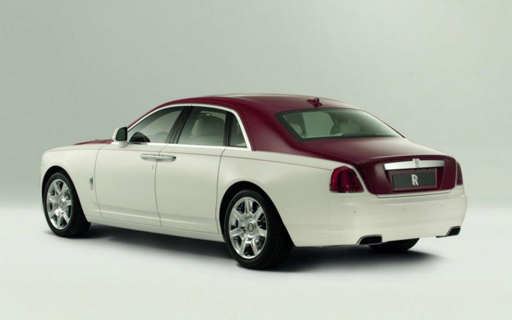 Rolls Royce Ghost One-Off Qatar Edition