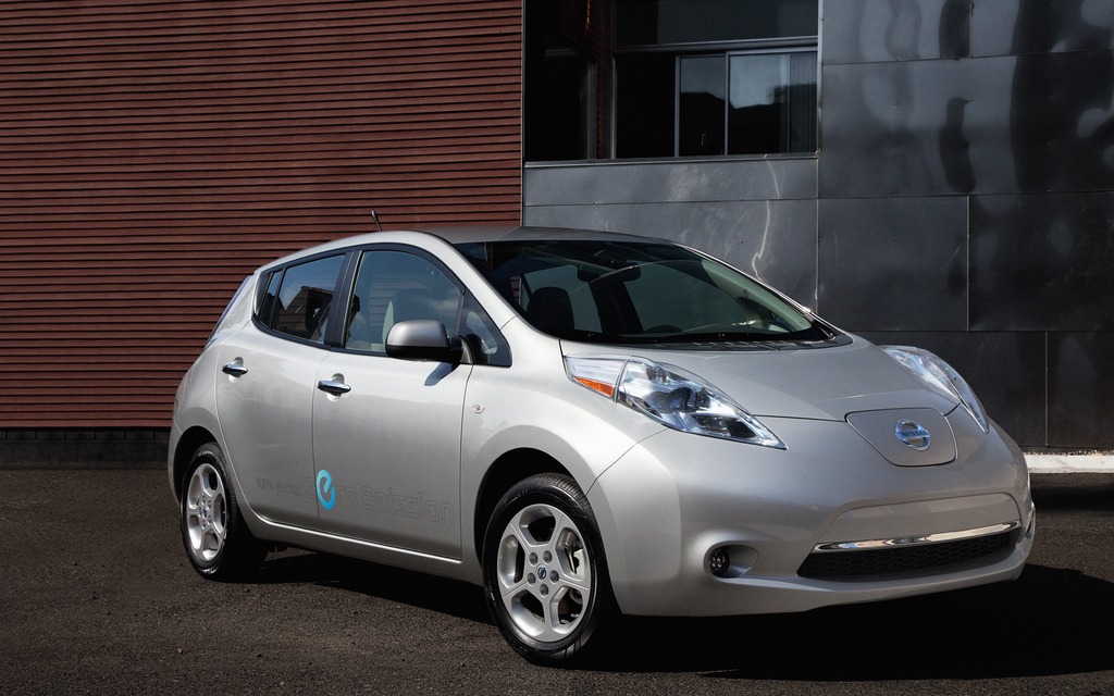 Nissan LEAF (Intermédiaire)