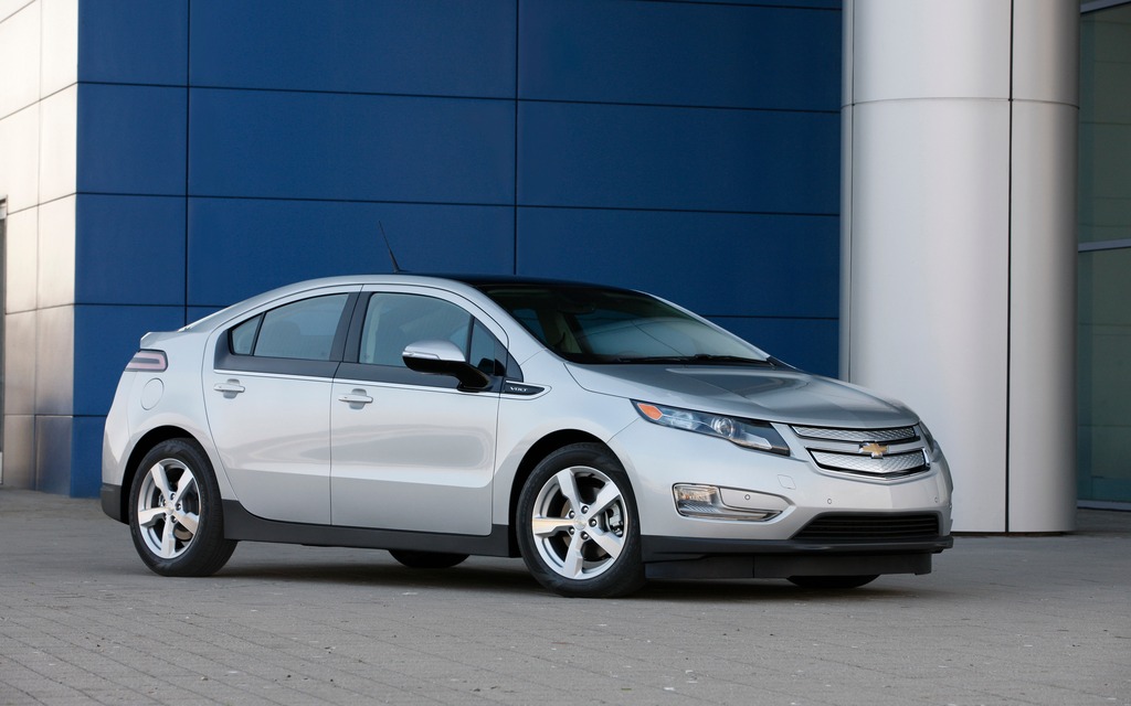 Chevrolet Volt (Compact)