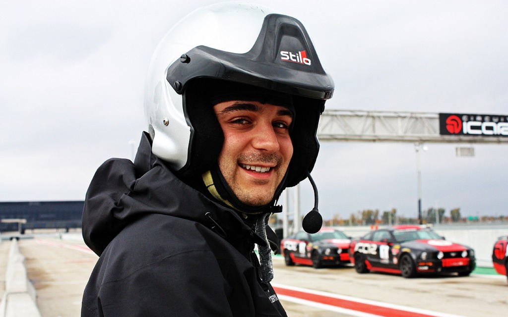 Hugo Plourde, un gars visiblement fier d'être à ICAR!