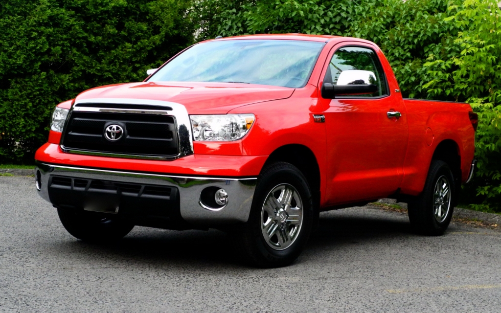 The “compact” size of this Tundra makes it more fun to drive.