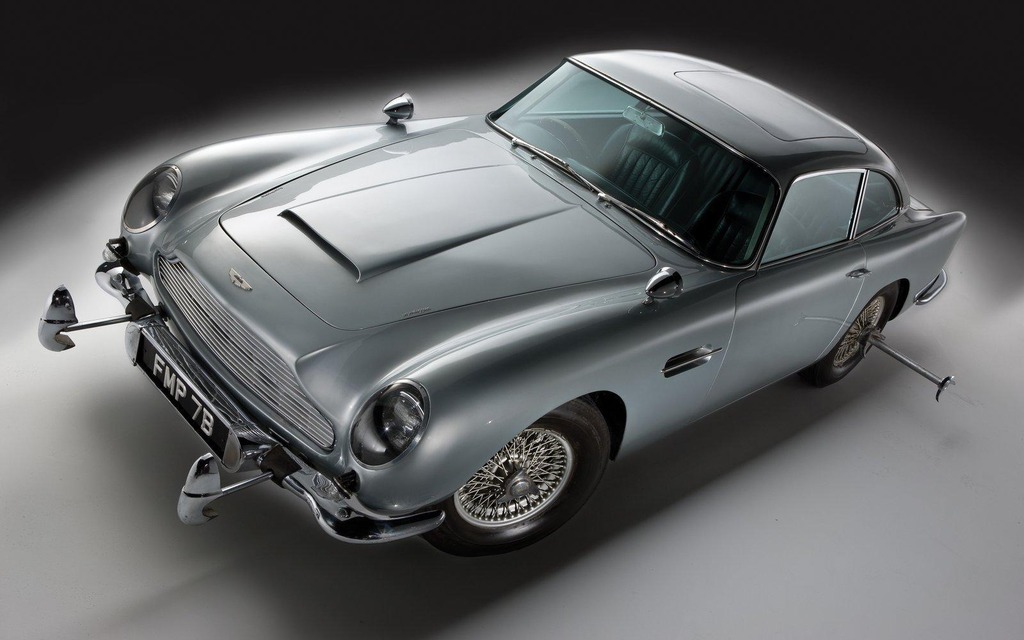 Aston Martin DB5 1964 de Sir James Bond