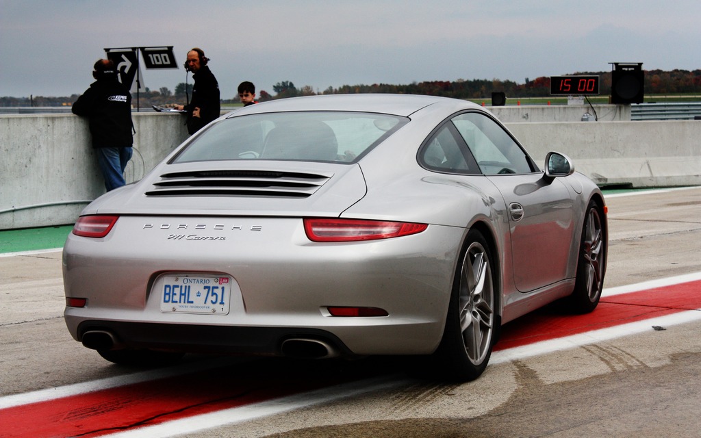 The 911 prepares to hit the track