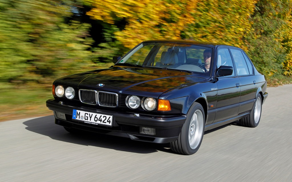 BMW 750iL V12 E32