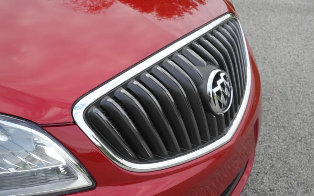 The waterfall shaped front grille is still black.