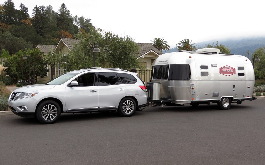 The Pathfinder easily towed this Airstream trailer