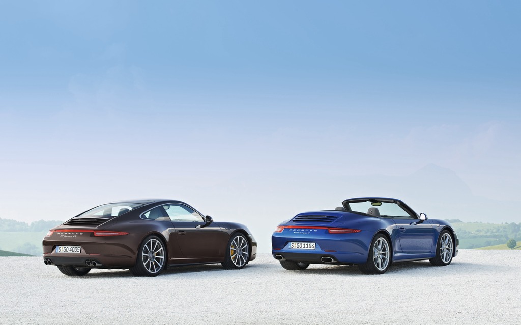 Porsche 911 Carrera 4S Coupe et Carrera 4 Cabriolet 2013