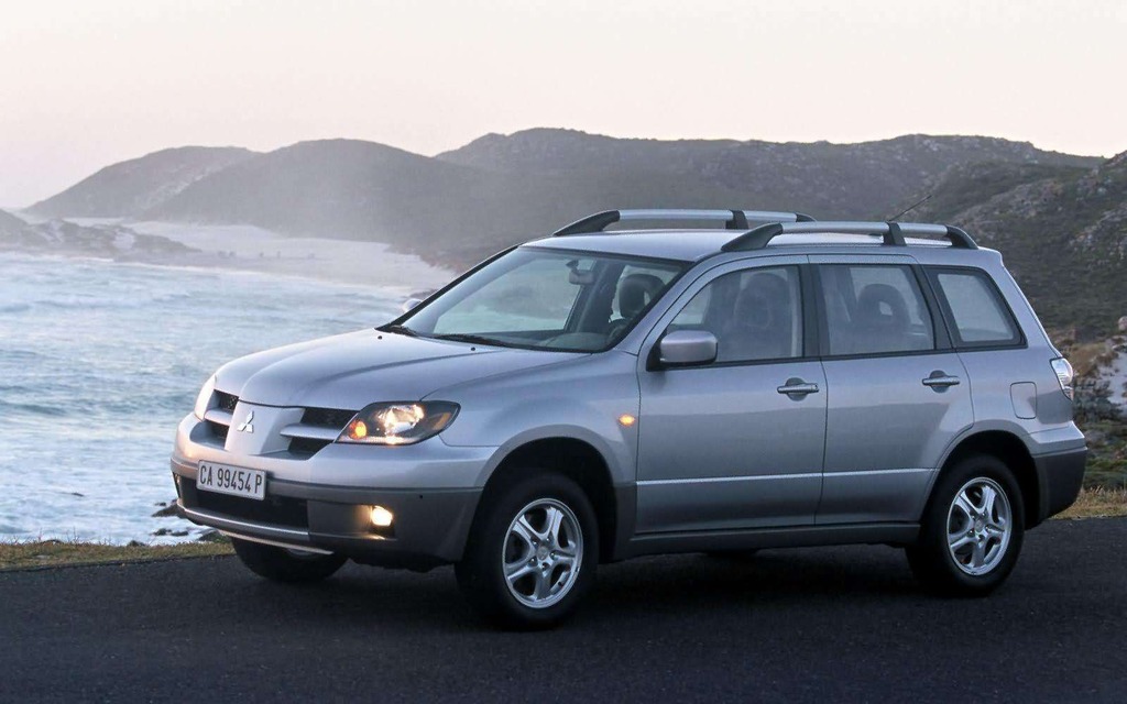 2003 Mitsubishi Outlander