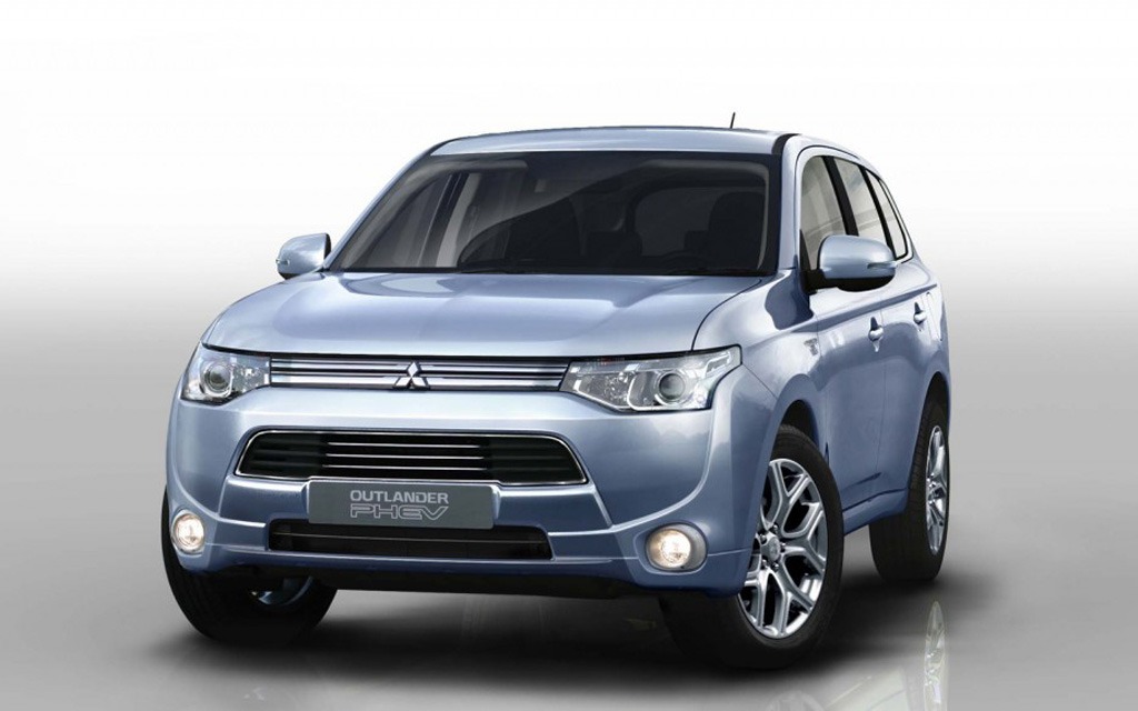 2014 Mitsubishi Outlander PHEV