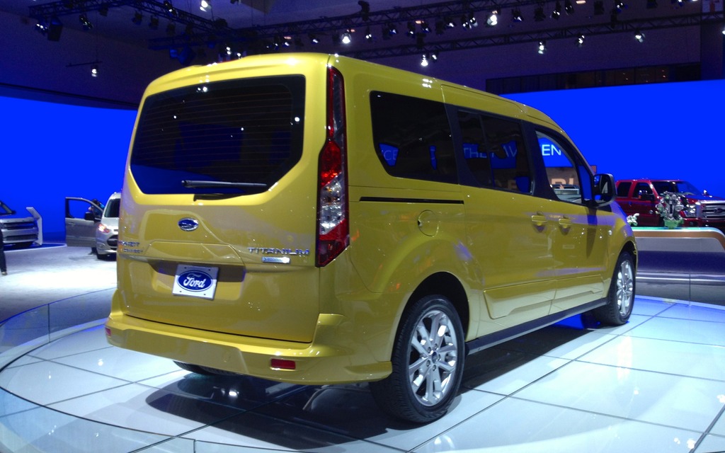 Ford Transit Connect Wagon Titanium au Salon de l'Auto de Los Angeles 