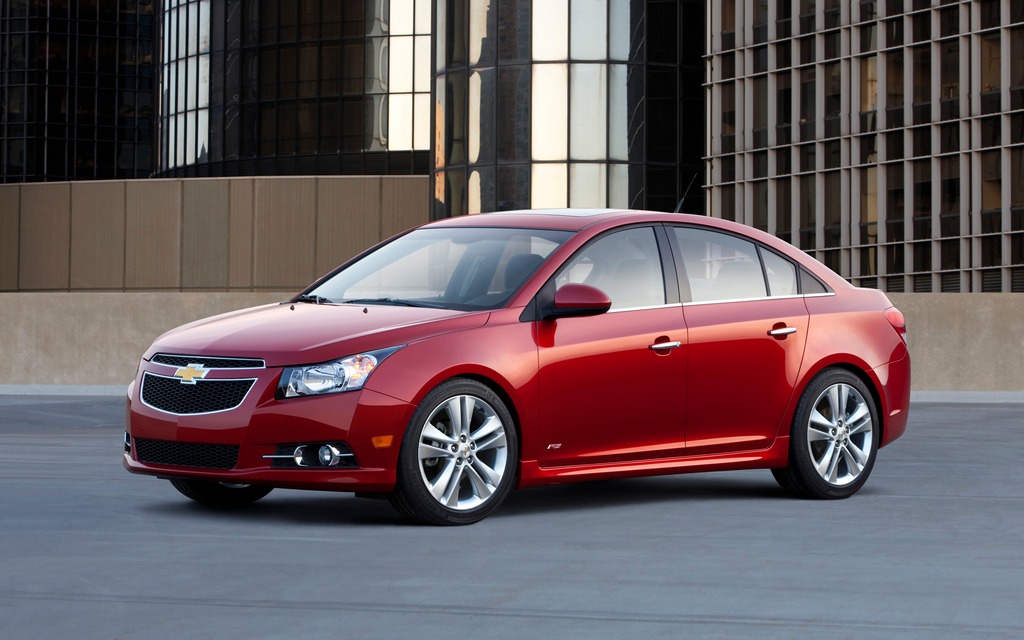5- Chevrolet Cruze (28 370 unités)