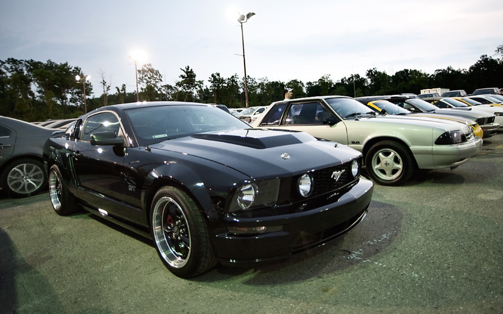 Rencontre Mustang Chartrand Ford 2012