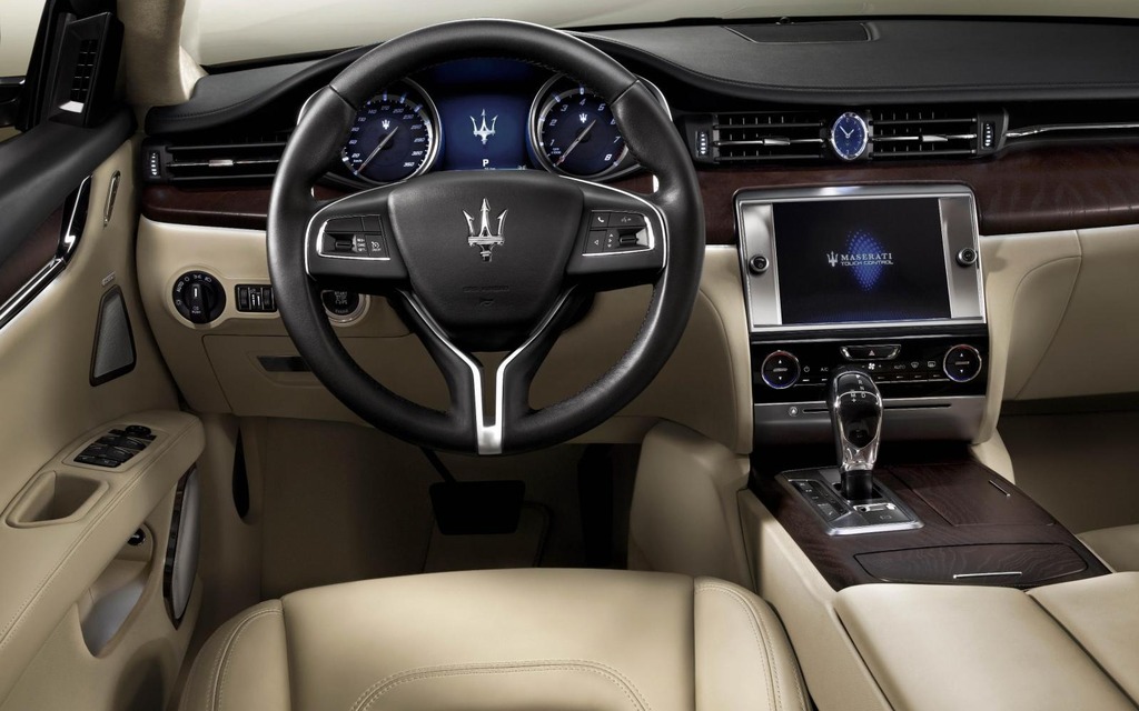 2013 Maserati Quattroporte 