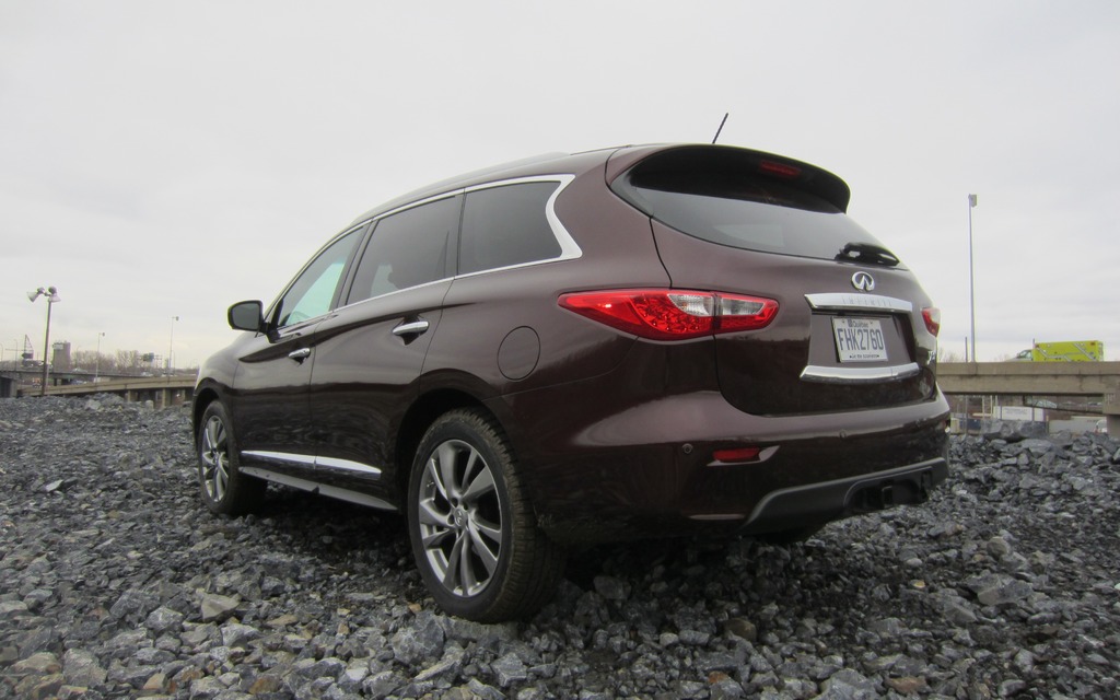 2013 Infiniti JX.