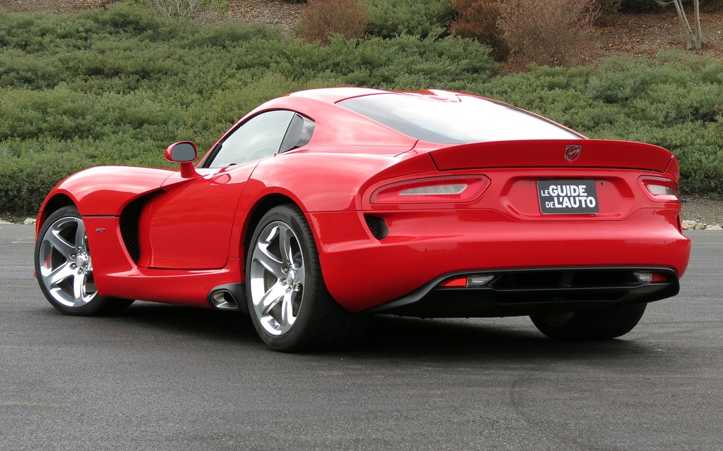 The Viper still has large air outlets and side-exit exhausts.
