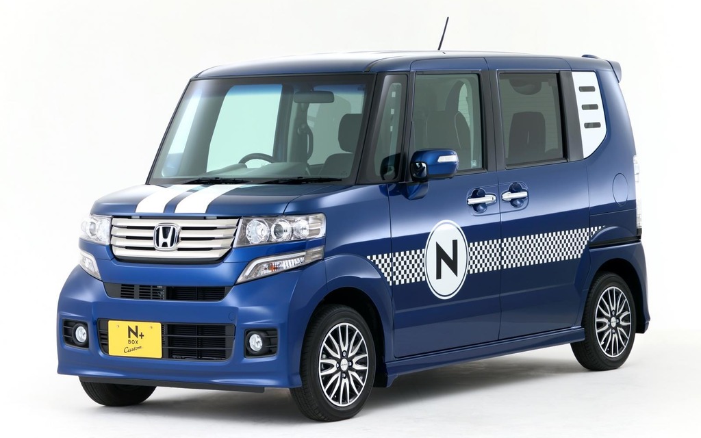Honda N-BOX +