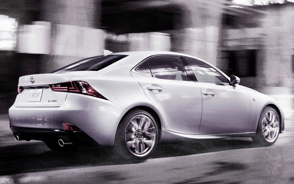 Lexus IS 2014