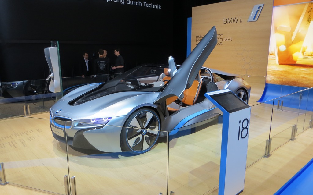 BMW i8