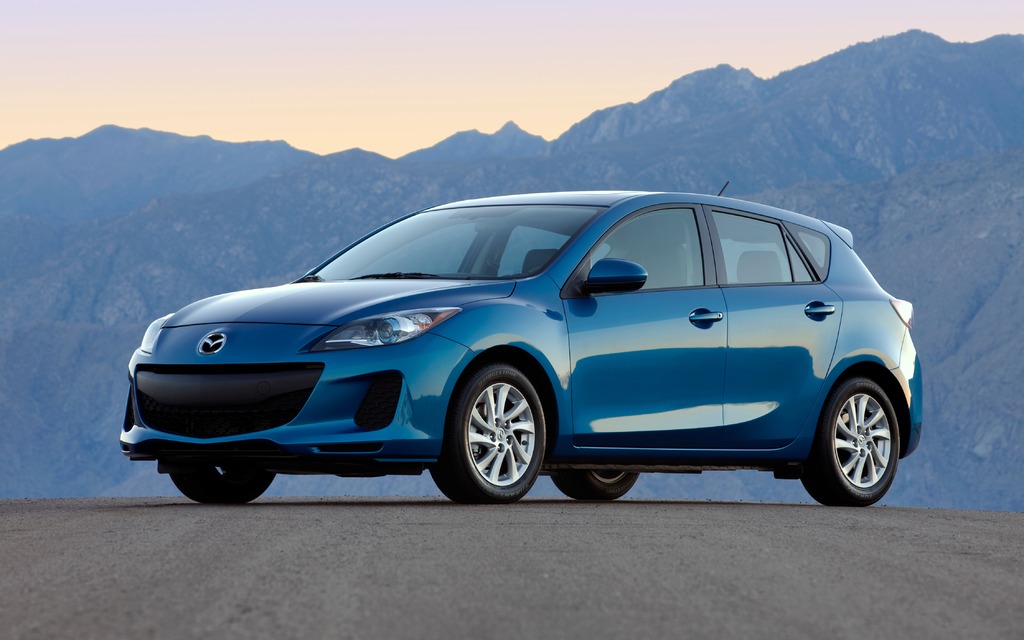 9 Mazda3 (39 295 sales)