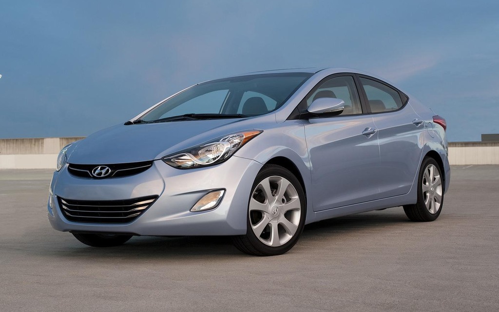 Hyundai Elantra (50 950 unités)