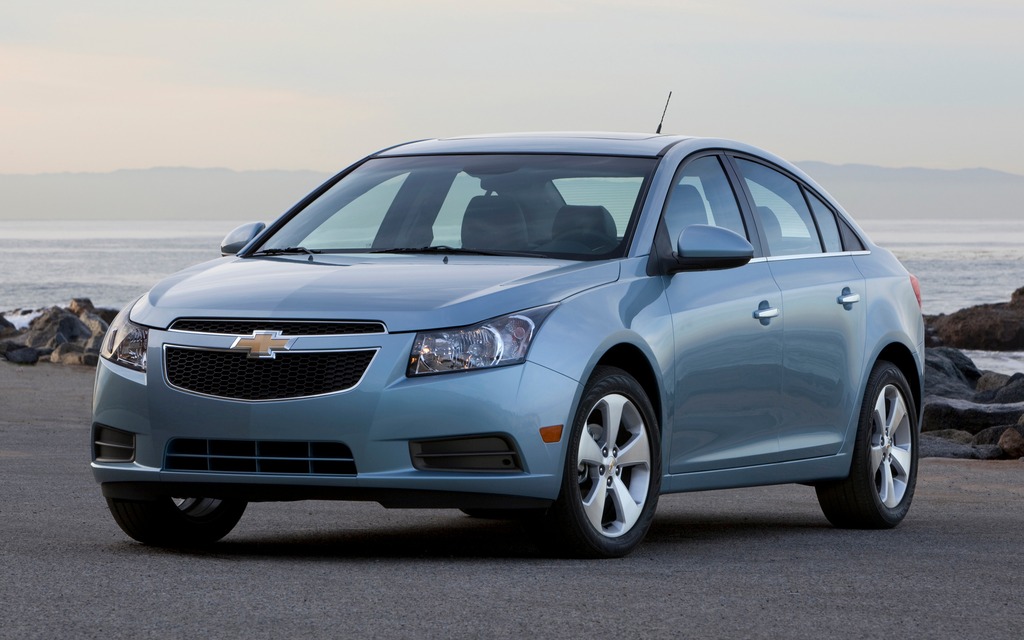 Chevrolet Cruze (32 628 sales)
