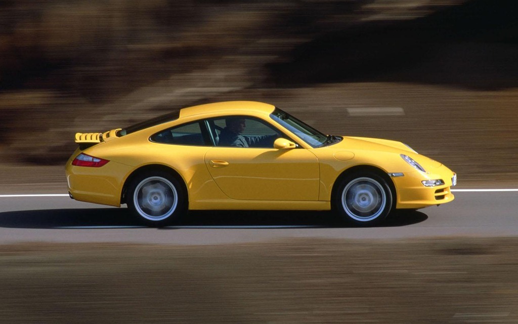 Porsche 911 Carrera 3.8 2005