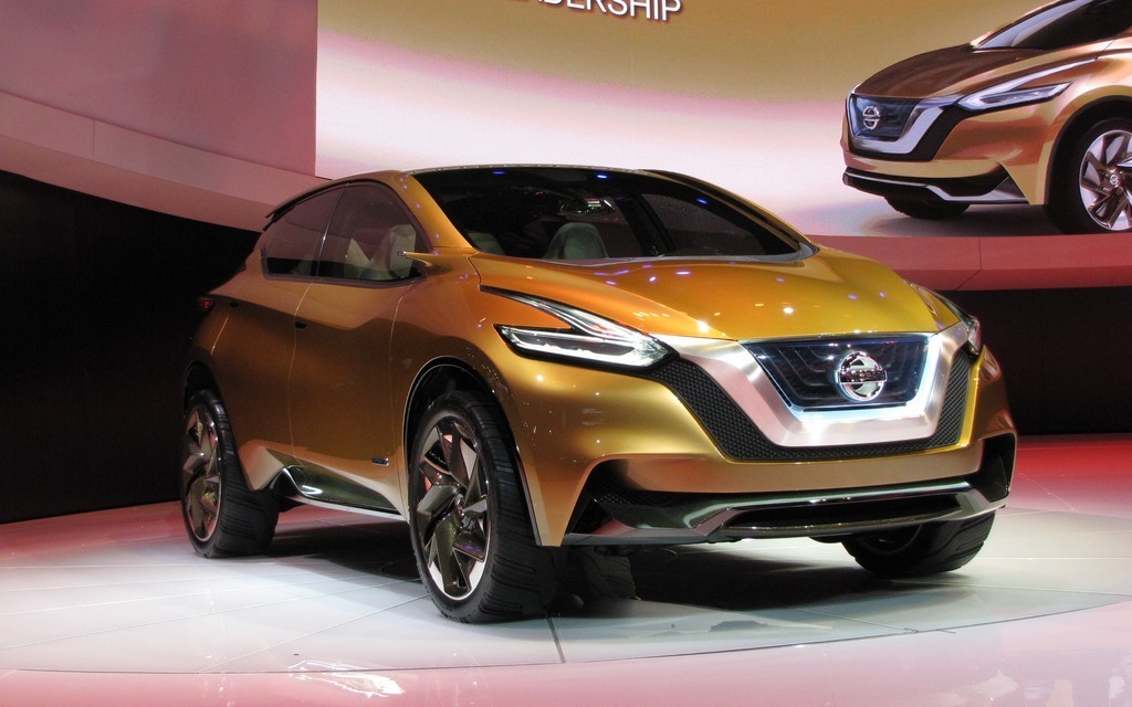 Nissan Resonance Concept