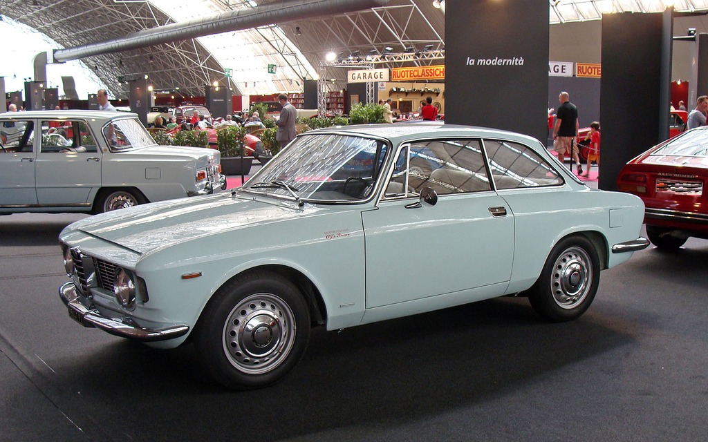 Alfa Romeo Giulia Sprint GT