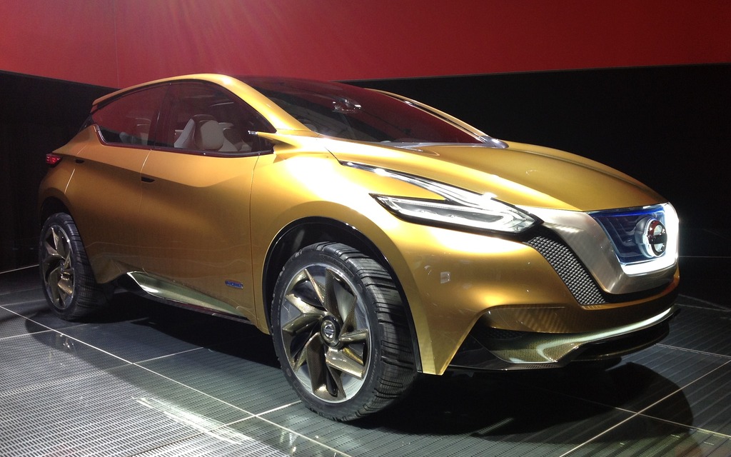 Nissan Resonance Concept