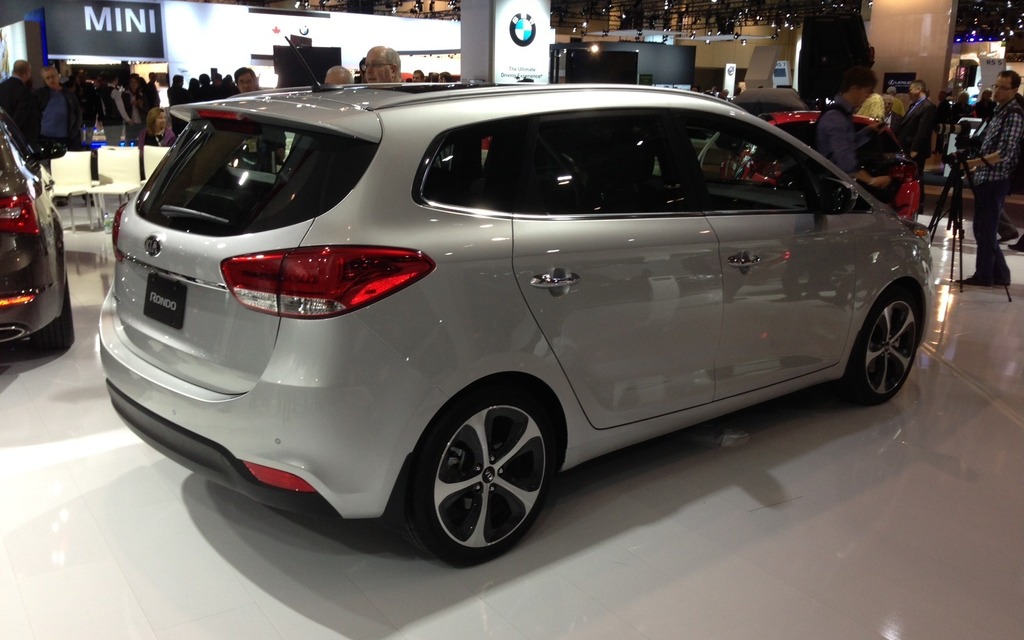 Kia Rondo 2014