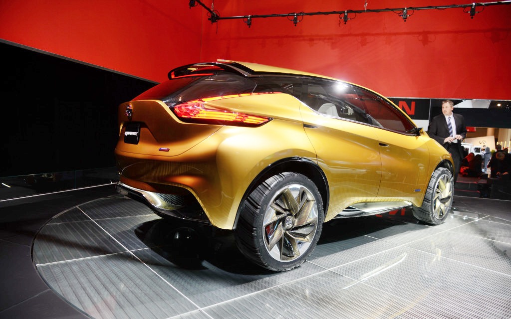 Nissan Resonance Concept