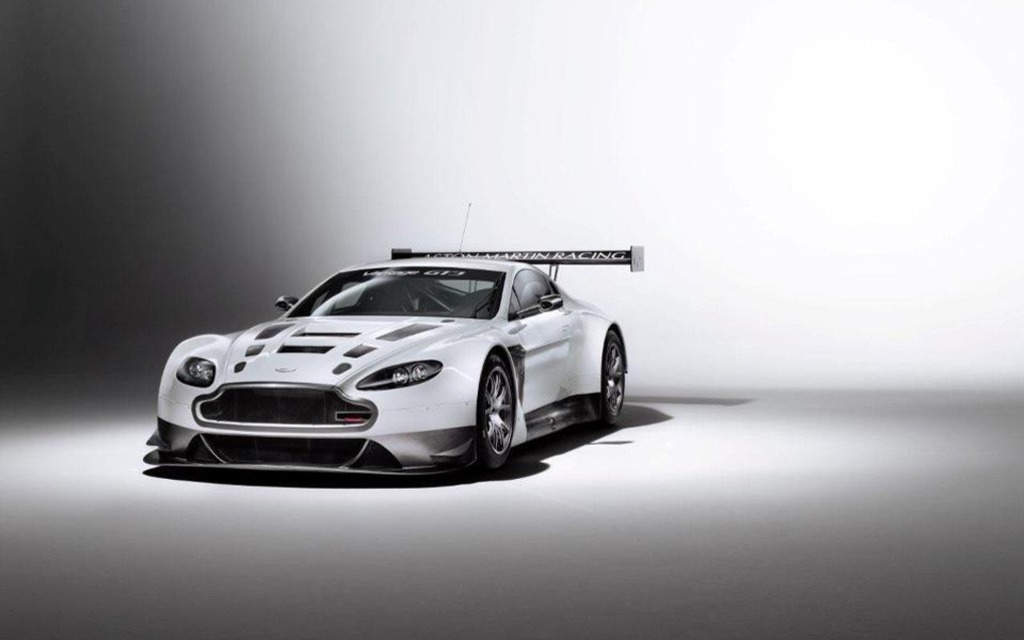 2013 Aston Martin Vantage GT3